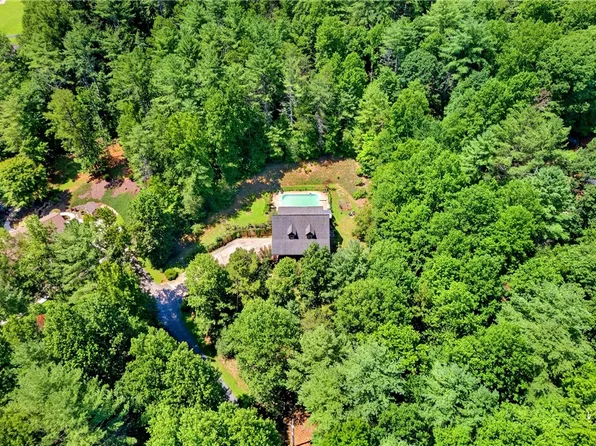 3355 Helton Hartley Place, Lenoir, NC 28645