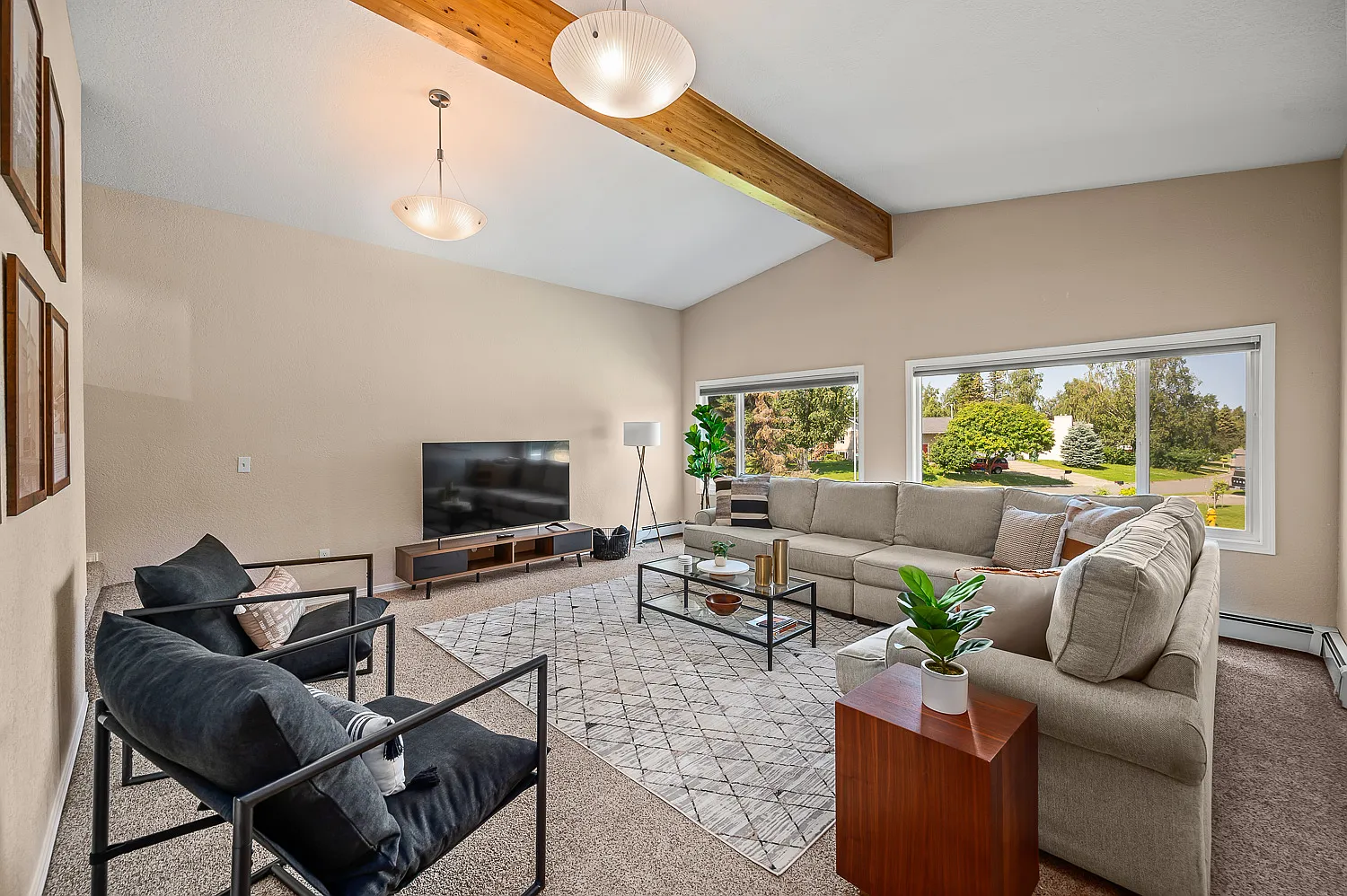 2950 Will Rogers Pl — Photo 4