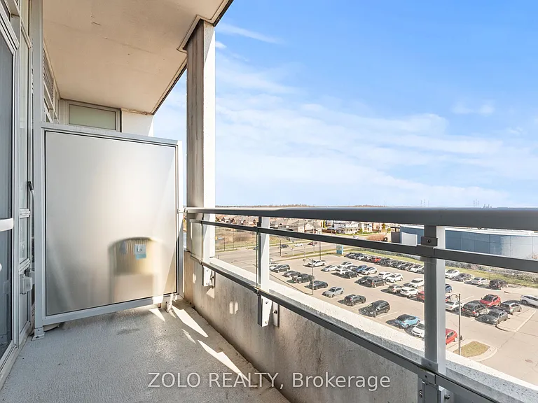 1050 Main St E #618 — Photo 33