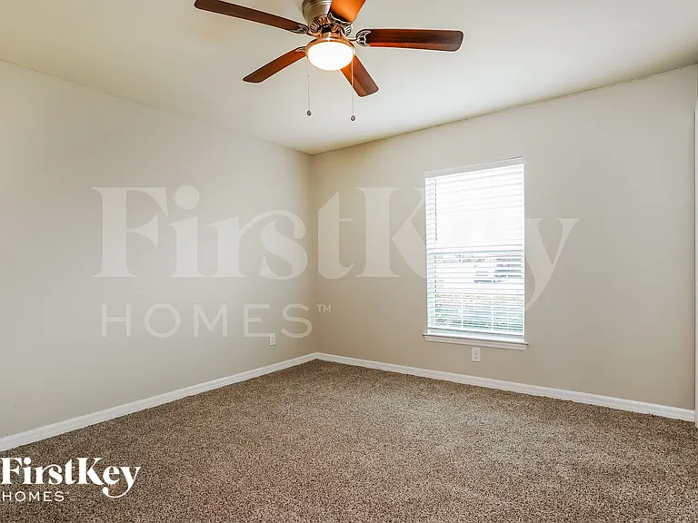3032 NW 6th Ave — Photo 12
