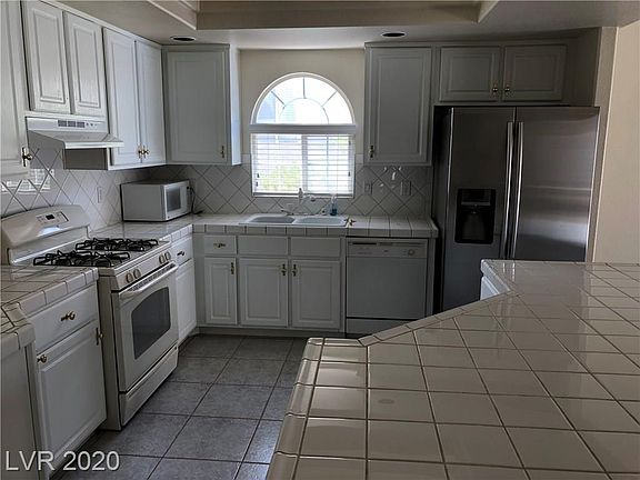 5th image of 9836 Ocotillo Falls Ave