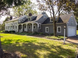 1060 N Revere Rd, Akron, OH 44333