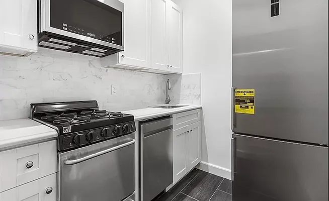 Rented by CitySites Real Estate Group | media 6