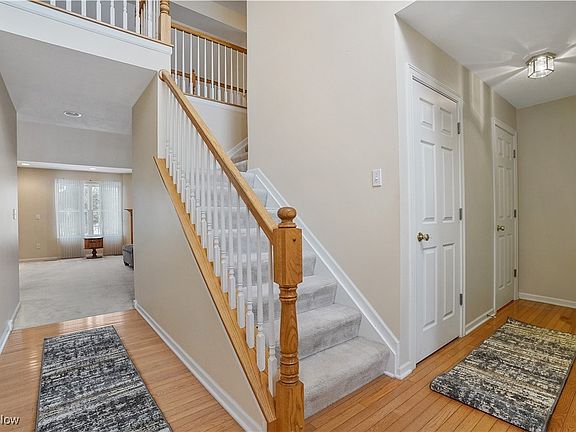 5th image of 437 E Reserve Dr