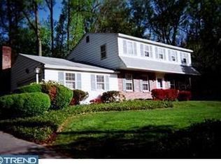 26 Arlington Rd, Devon, PA 19333
