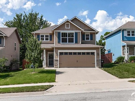 940  Anna Tappan Lawrence, KS listing photo #3