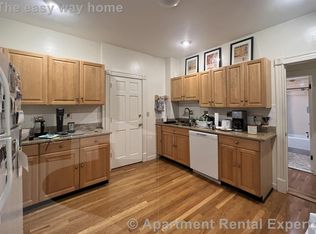 154 Elm St #1R, Cambridge, MA 02140