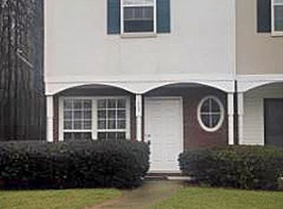 6129 Camden Forrest Cv, Riverdale, GA