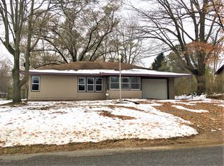6164 Johnson Rd, Coloma, MI 49038