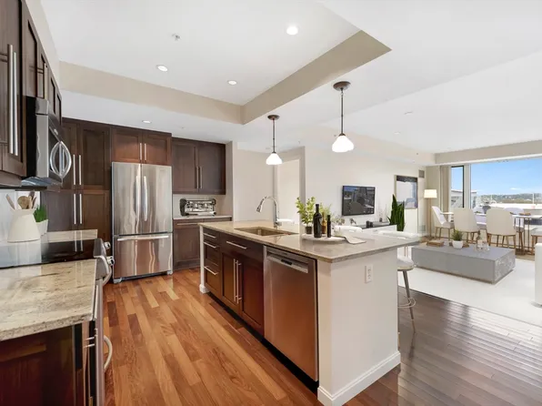 10 Nouvelle Way Unit S709, Natick, MA 01760