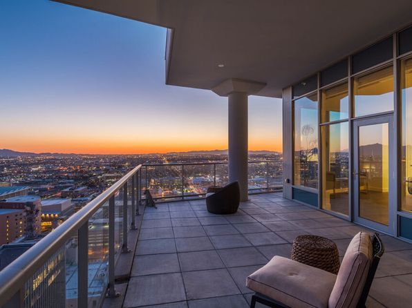 44 W Monroe St APT 3002