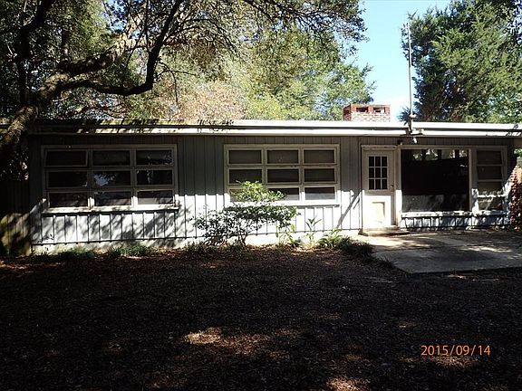 3rd image of 213 Buck Dr NE