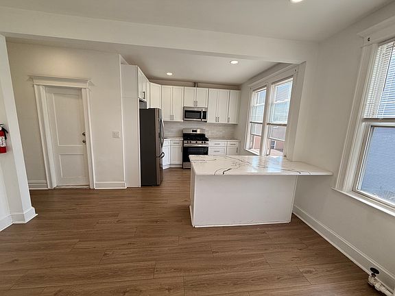 3rd image of 23 Milton Ave Floor 1