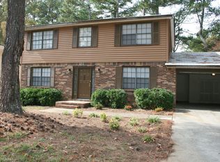 507 Chartley Dr, Stone Mountain, GA 30083