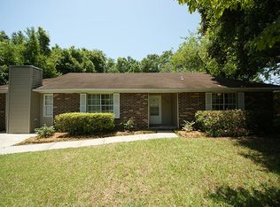 1229 Sea Aire Dr, Charleston, SC 29412