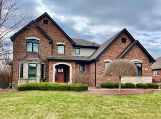 11539 Coach Dr, Mokena, IL 60448