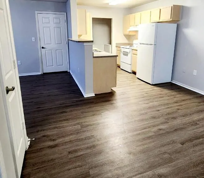 2109 N Main St #201 — Photo 2