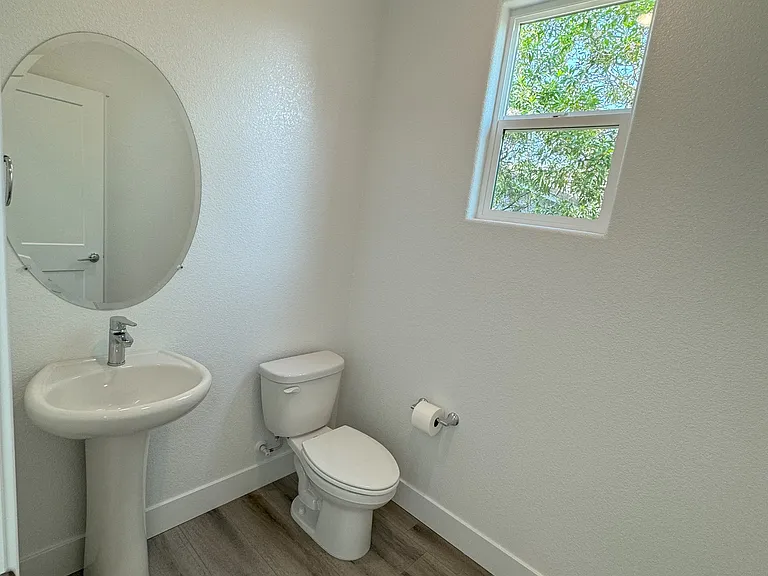 2035 Grady Cir — Photo 6