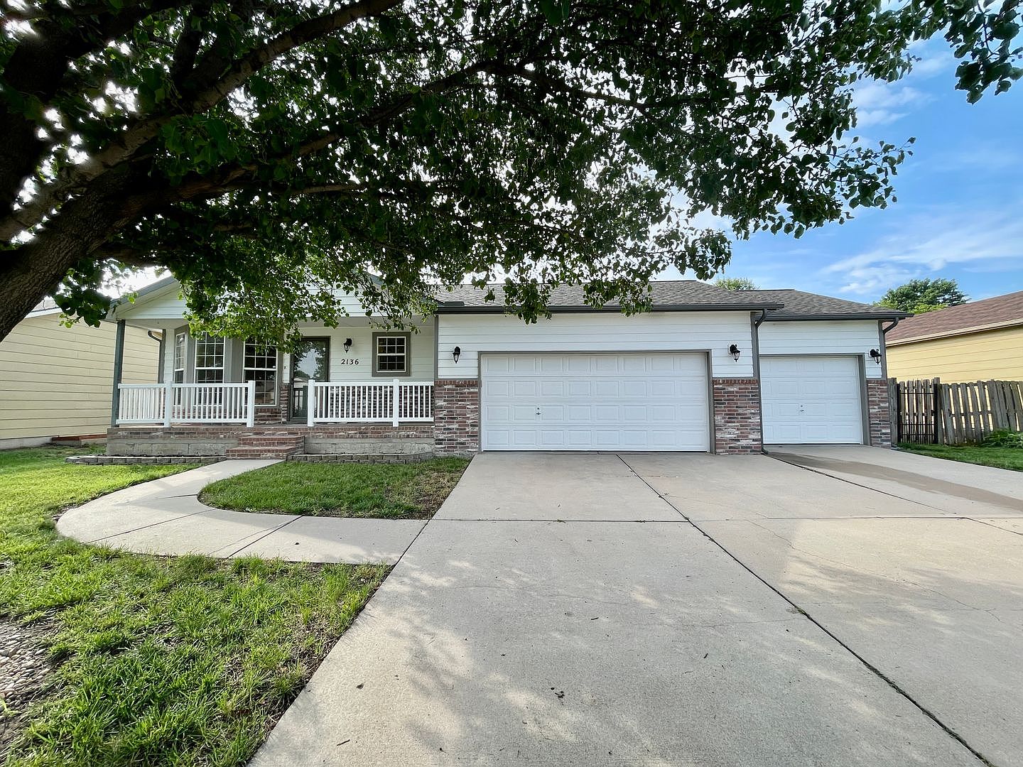 2136 S Parkridge St, Wichita, KS 67209 Zillow