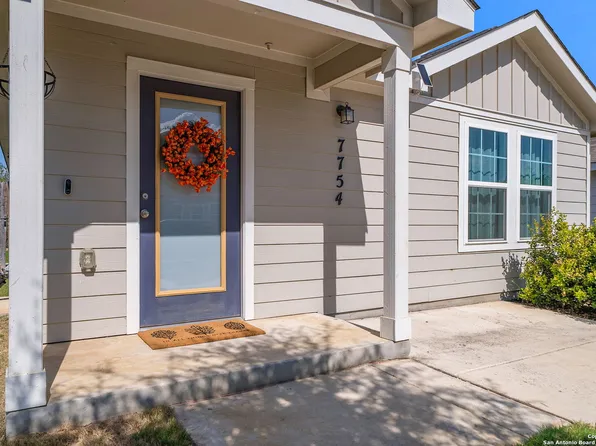 7754 Nopalitos Cove, San Antonio, TX 78239