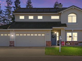 988 Manton Ct, Galt, CA 95632