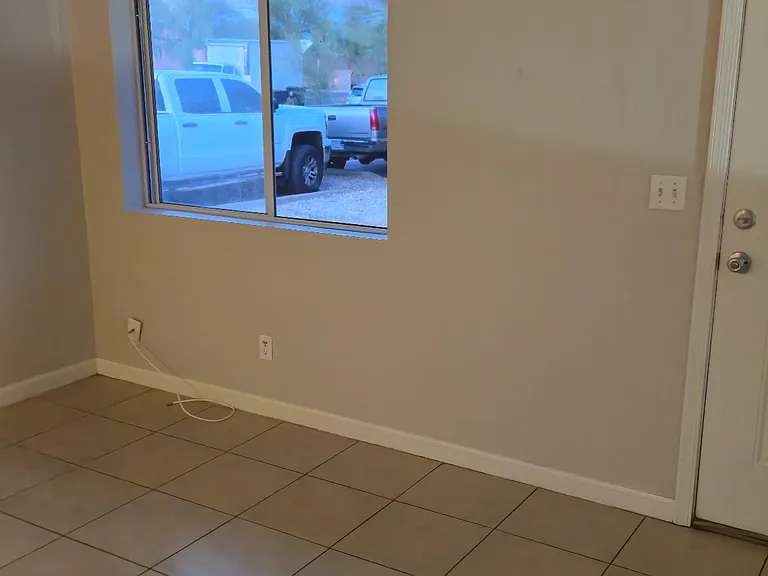743 W 1st Ave #103 — Photo 5