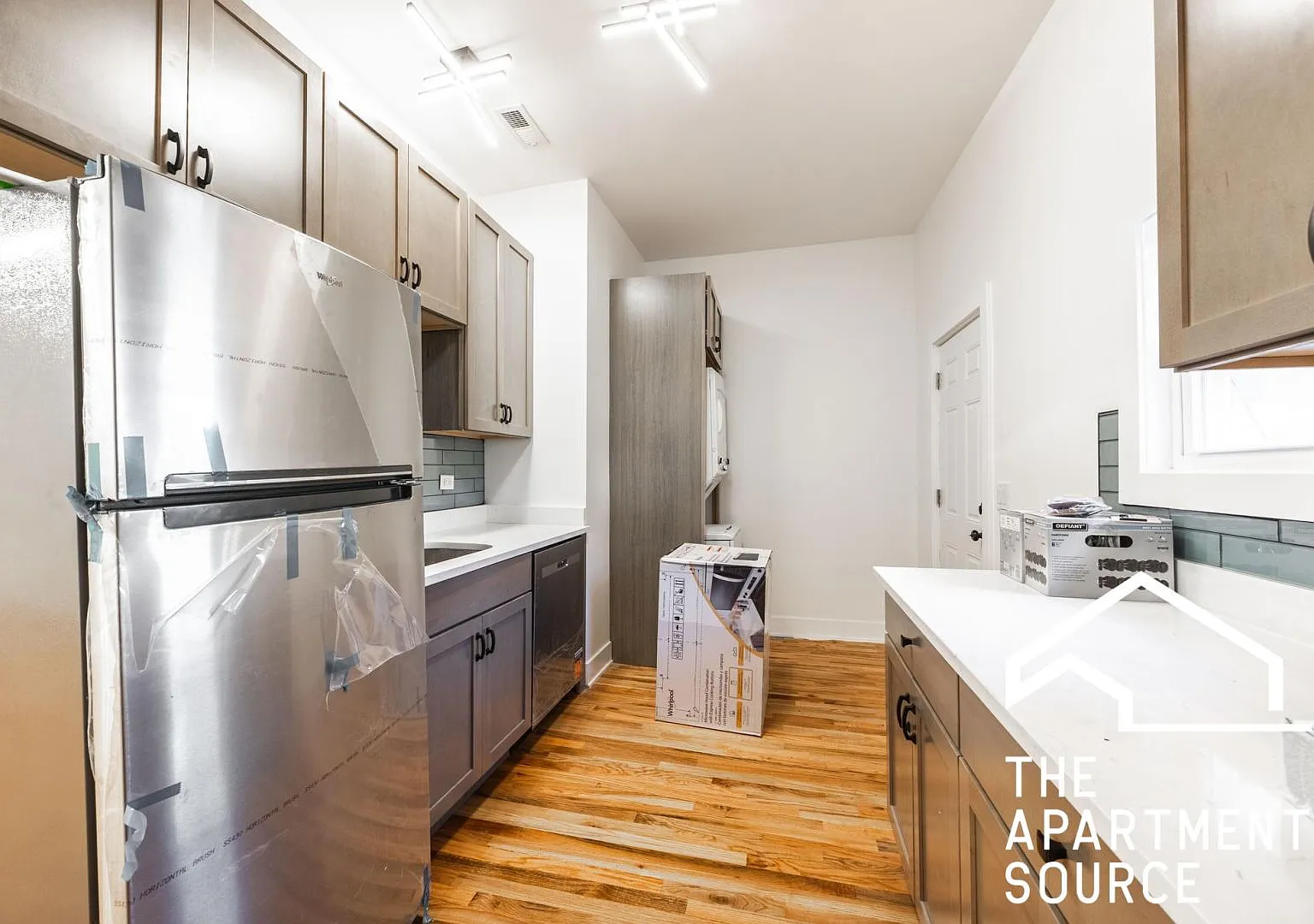 2 bed, $2,595 — Photo 3