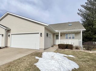 2427 Heather Ter, Beloit, WI 53511