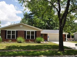 264 Aspen Village Dr, Ballwin, MO