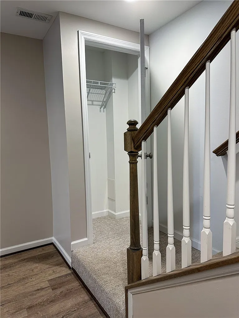2 bed, 2.5 bath, $2,300 — Photo 3