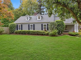 3 Skunk Hollow Rd, Huntington, NY 11743