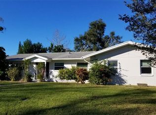 1590 Jeffords St, Clearwater, FL 33756