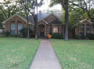 320 Creekside Dr, Keller, TX 76248