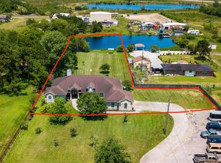2325 Anders Ln, Kemah, TX 77565