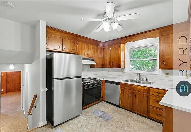 8501 Woodward Dr — Photo 13