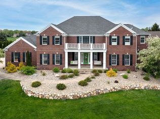 51195 Covington Shores Dr, Granger, IN