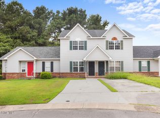 893 W Pueblo Dr, Jacksonville, NC 28546