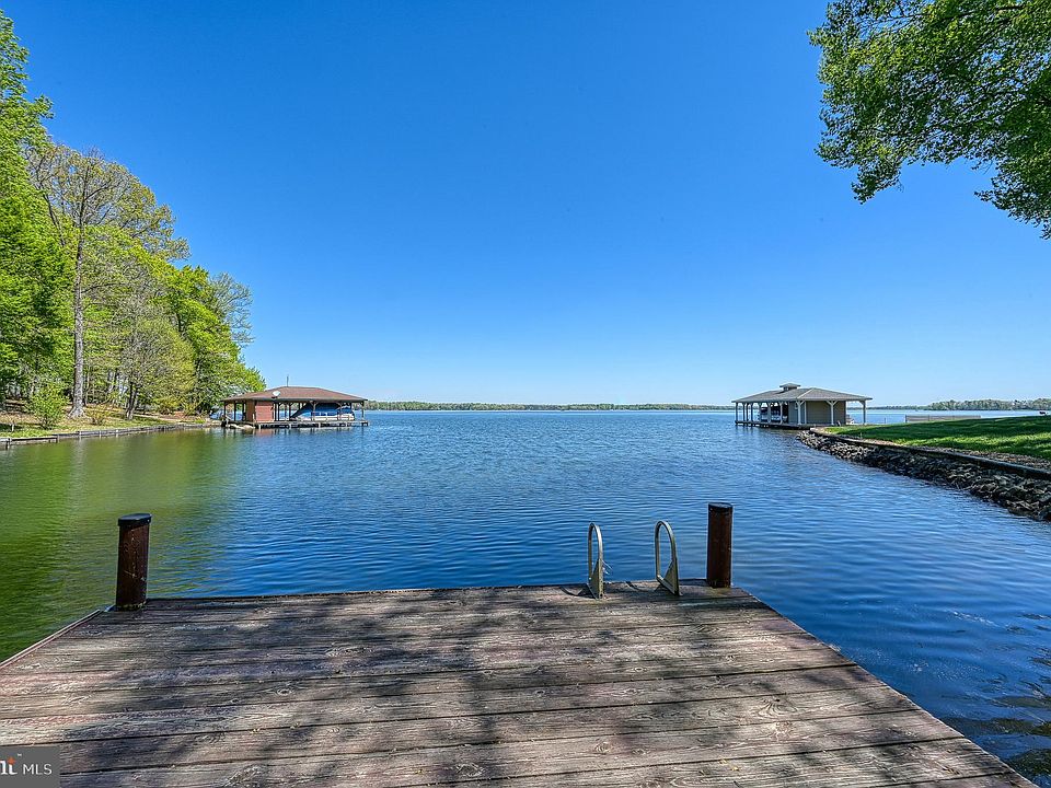 421 Lake Anna Dr, Bumpass, VA 23024 Zillow