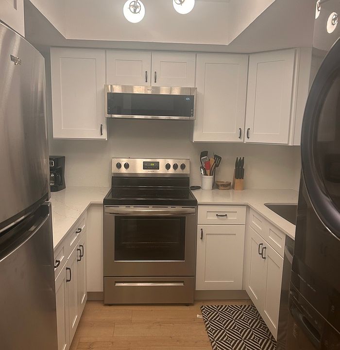 1st image of 4150 E Cactus Rd Unit 216