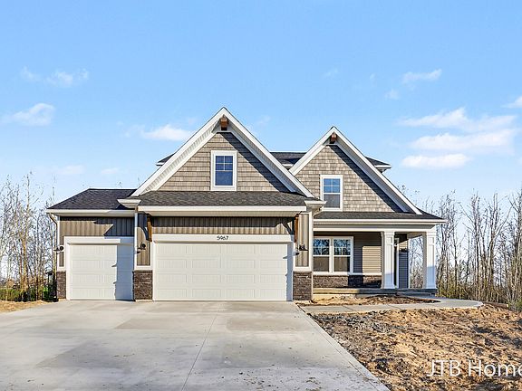 2nd image of 5967 Claymont Ct SE