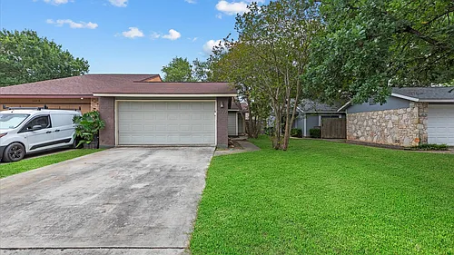 6822 Mountain Spring St Photo 1