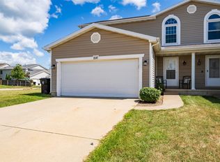 1110 Henry St, Normal, IL 61761