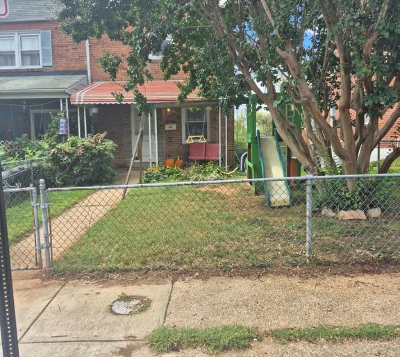3 bed, 1536 sqft, $1,800 — Photo 1