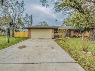 8311 Dover St, Houston, TX 77061