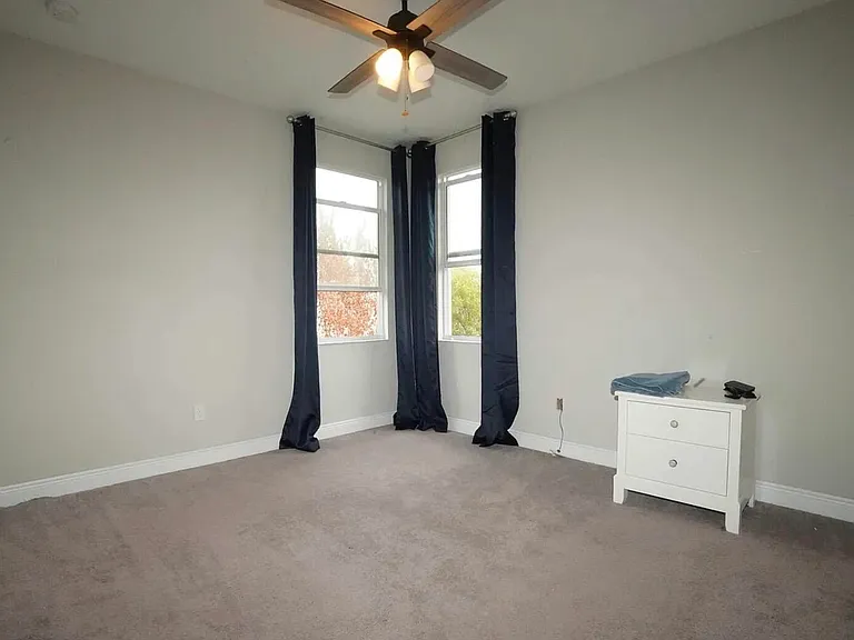 1271 NW Leonardo Cir — Photo 14
