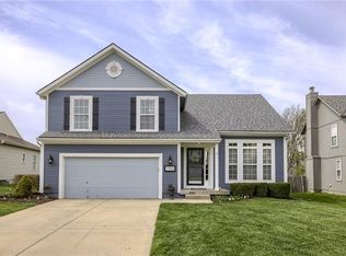 11960 S Clinton St, Olathe, KS 66061
