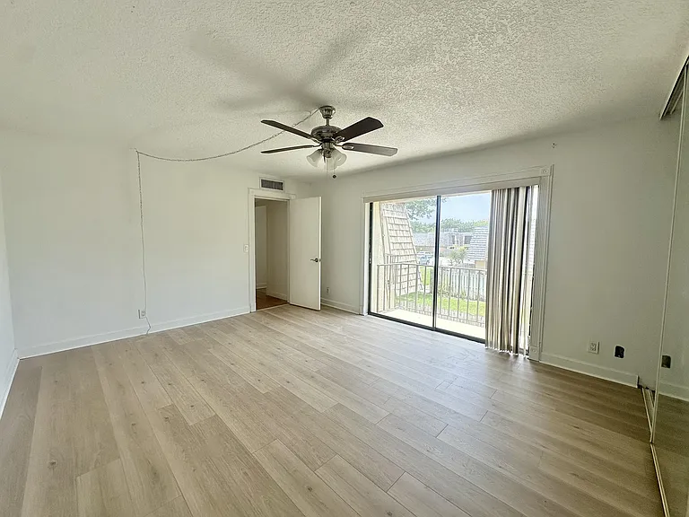 173 Lake Arbor Dr — Photo 21