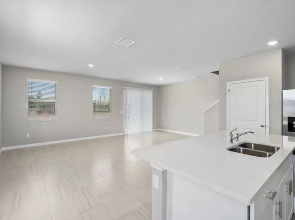 301 Salisbury Circle, Fort Pierce, FL 34982