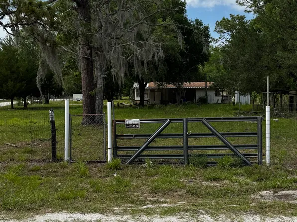 7359 W Chassahowitzka St, Homosassa, FL 34448