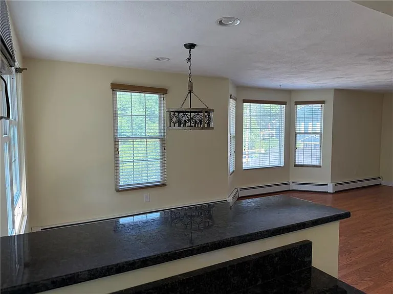 29 Swan Ct — Photo 20